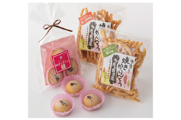 『桜ぽるぼろん（3袋）』と『焼きかりんとう（2袋）』 